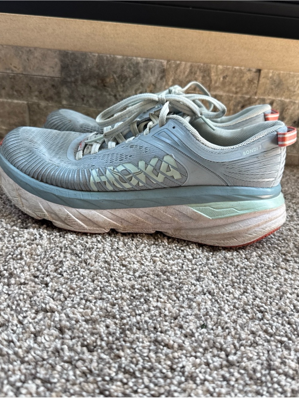 Hoka One One W Bondi 7 Women's 7.5 Light Blue Coral Running Shoes EUC